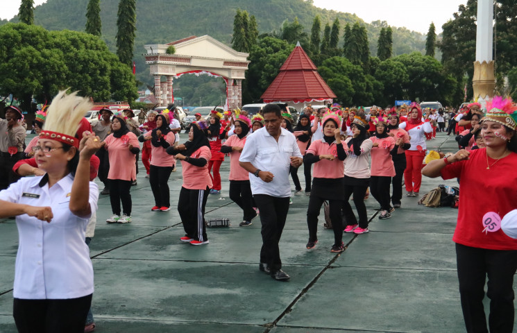 Sekda Minta Masyarakat Lestarikan Adat Istiadat